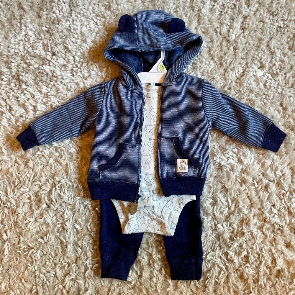 Carter’s 3-Piece Boy Outfit, 3m (NWOT)